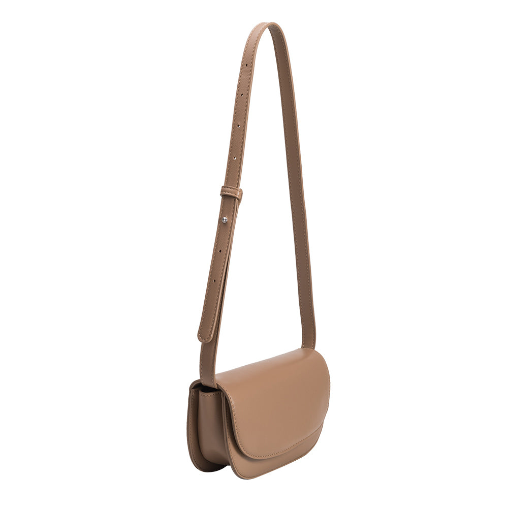 Melie Bianco Inez Bag - Luxury Vegan Leather Purse - Convertible Vegan  Designer Purse - Shoulder & Crossbody Straps: Handbags